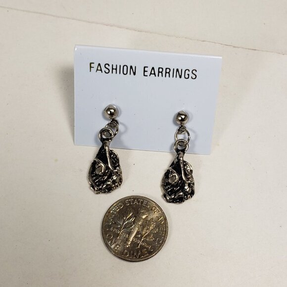 Women's Stunning Polished Silver tone & Black Drop Dangle Earrings, 1-inch - Picture 5 of 8